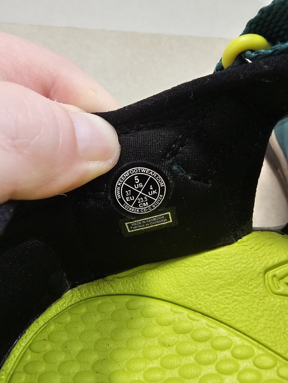 KEEN Kids' Newport H2 Closed Toe Water Sandals - Picture 7 of 7